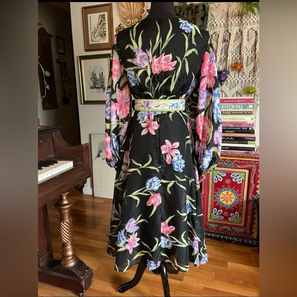 Vintage floral dress - Picture 11 of 11